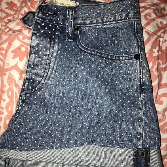 Brandy Melville Denim Shorts, Size Small (4) - Picture 1 of 6